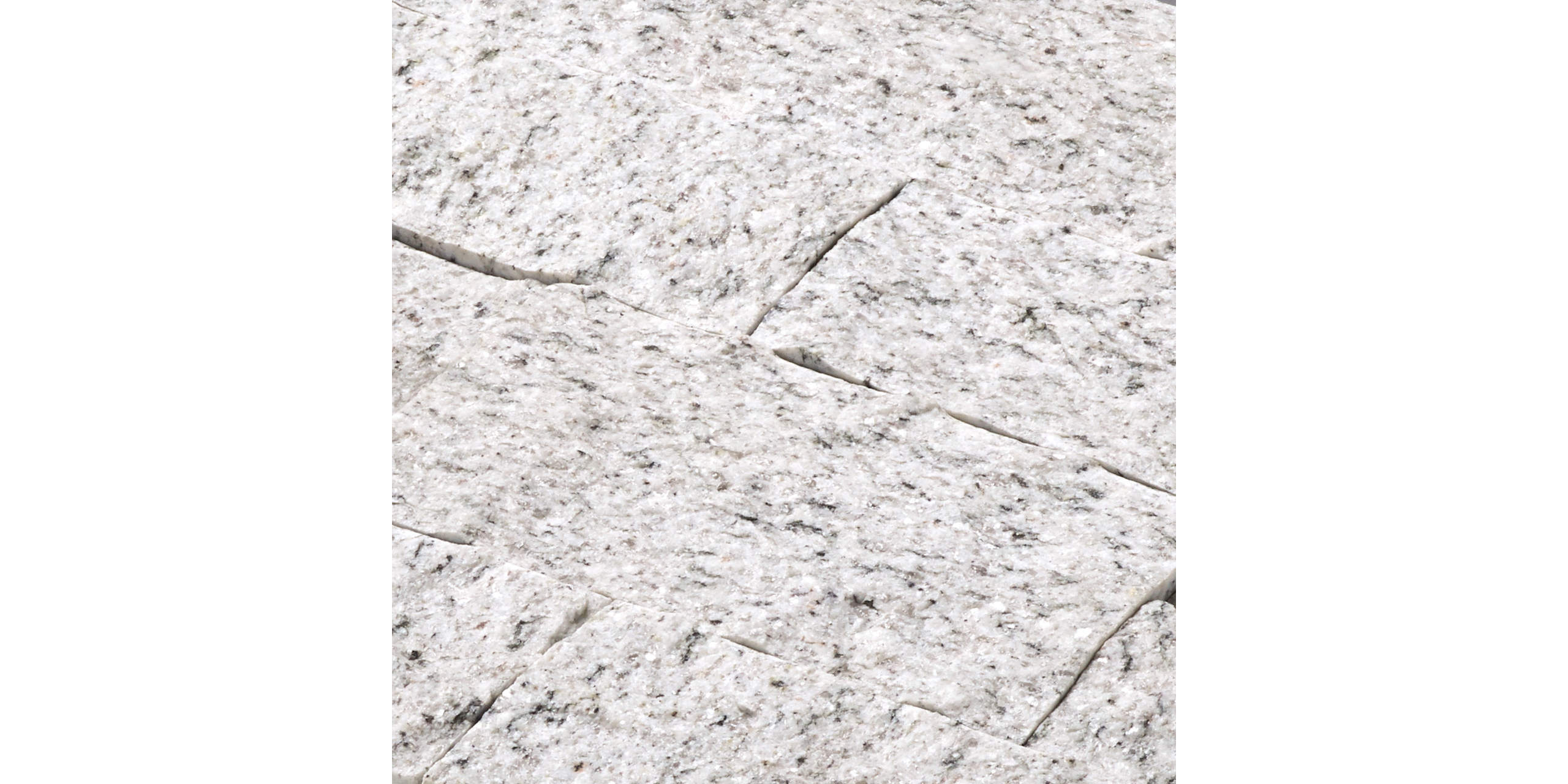 Naturstein Granit Solar White bruchroh